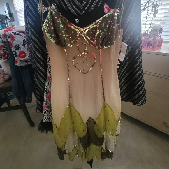 HEATHERETTE Dress Sequin Heart Mini Tinkerbell Runway Vintage Y2k Paris Hilton - Picture 11 of 14